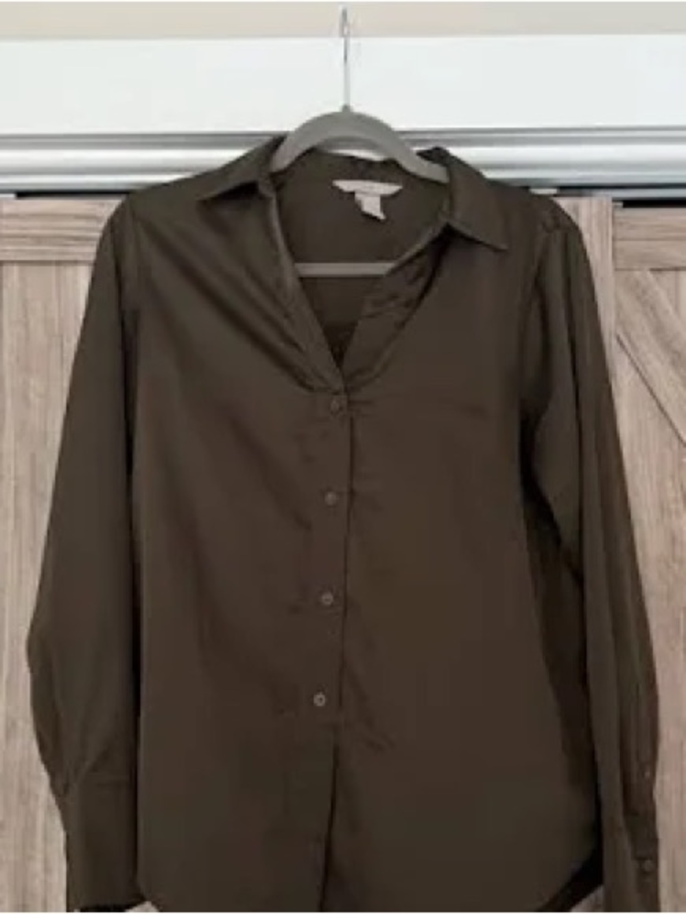 H&M: 14: Classic Olive Brown Button-Up Shirt